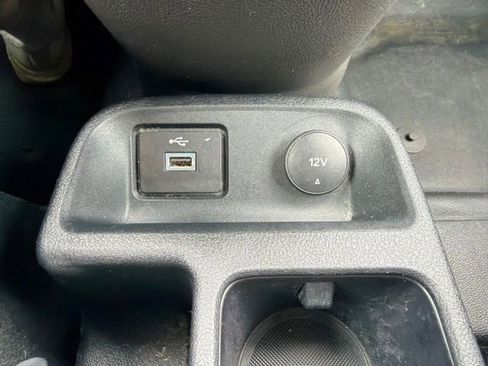 Used 2023 Ford Transit Connect XL FWD image 28