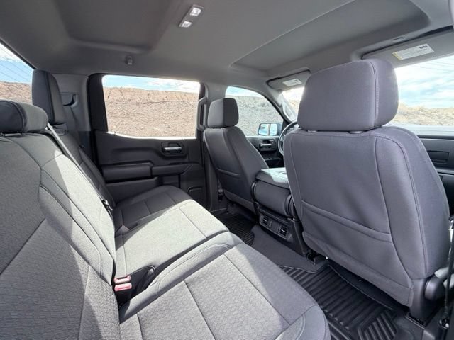 Used 2025 Chevrolet Silverado 1500 Custom RWD image 29