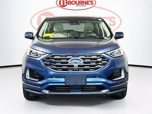 Used 2019 Ford Edge Titanium w/ Equipment Group 301A AWD/4WD image 7