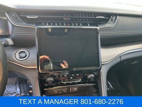 Used 2022 Jeep Grand Cherokee L Limited w/ Luxury Tech Group II AWD/4WD image 25