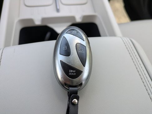Used 2024 Hyundai Santa Fe SEL FWD image 30