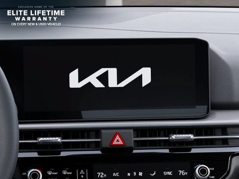 New 2026 Kia Sportage EX FWD image 21