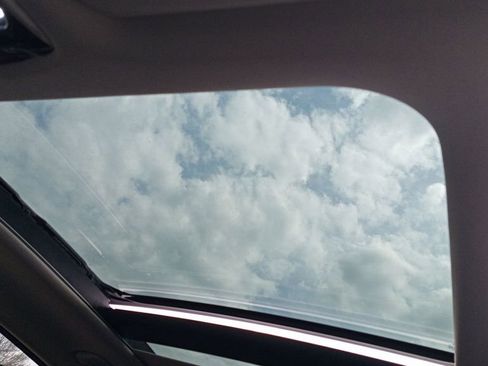 Used 2025 Kia Sportage EX w/ Premium Package image 26