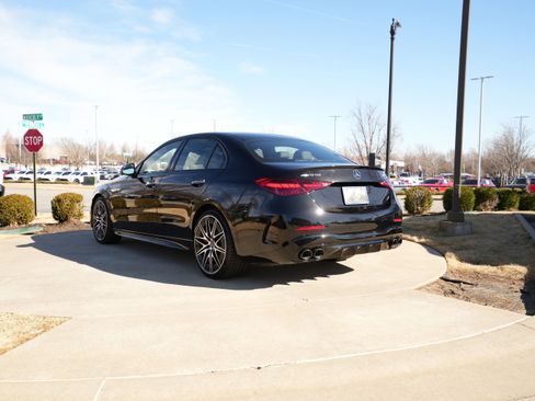 New 2026 Mercedes-Benz C 43 AMG 4MATIC Sedan image 5