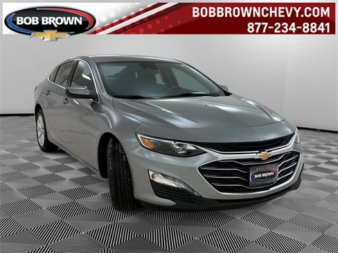 Used 2024 Chevrolet Malibu LT image 1