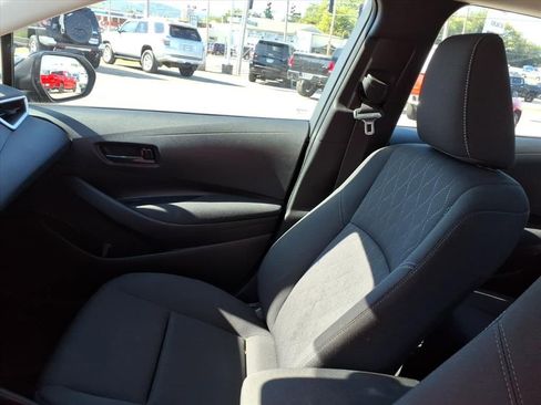 Used 2024 Toyota Corolla LE image 31