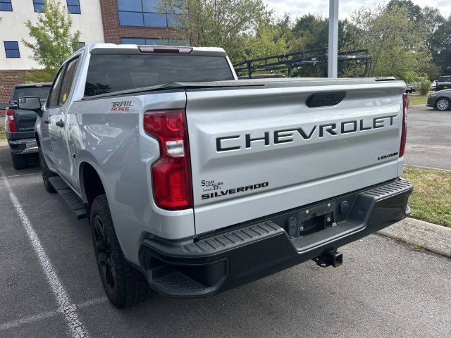 Used 2022 Chevrolet Silverado 1500 Custom Trail Boss w/ LPO, Dark Essentials Package AWD/4WD image 7