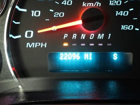 Used 2024 Chevrolet Express 3500 LT w/ LT Preferred Equipment Group image 13