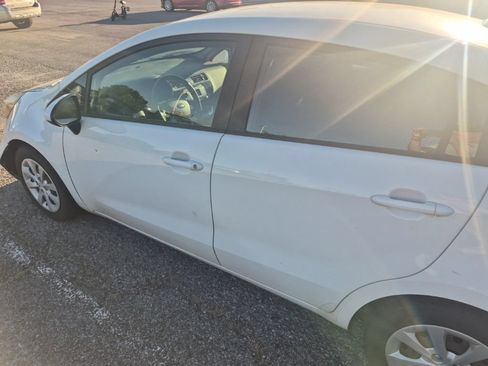 Used 2017 Kia Rio LX FWD image 9