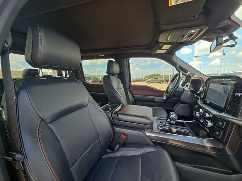 Used 2023 Ford F150 Lariat w/ Max Trailer Tow Package AWD/4WD image 33