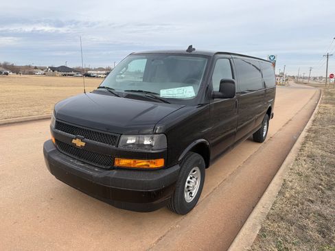 New 2025 Chevrolet Express 3500 Extended w/ Driver Convenience Package image 7