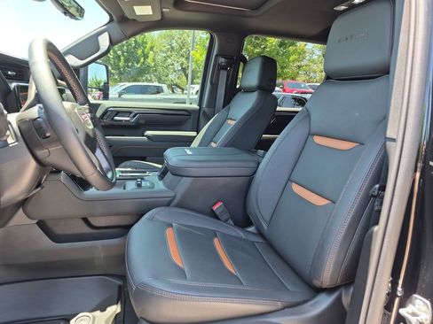 New 2026 GMC Sierra 2500 AT4 w/ AT4 Premium Plus Package AWD/4WD image 21