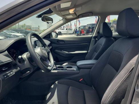 Used 2023 Nissan Altima 2.5 S FWD image 19