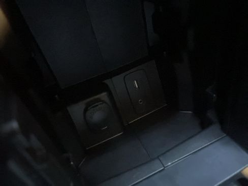 Used 2016 Subaru Crosstrek 2.0i Premium image 14