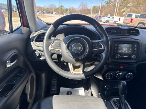 Used 2016 Jeep Renegade Limited AWD/4WD image 20