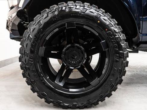 Used 2025 Ford F150 Raptor image 19