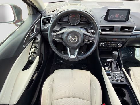 Used 2018 MAZDA MAZDA3 Grand Touring w/ Premium Equipment Package image 16