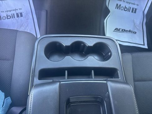 Used 2017 GMC Sierra 1500 SLE image 17