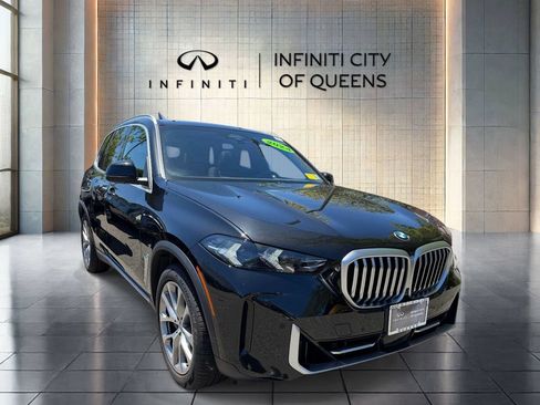 Used 2024 BMW X5 xDrive40i w/ Parking Assistance Package AWD/4WD image 1