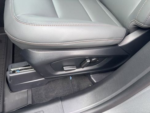 New 2026 Ford Explorer Active w/ Active Comfort Package image 17