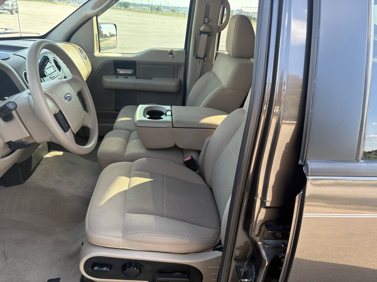 Used 2006 Ford F150 XLT RWD image 9