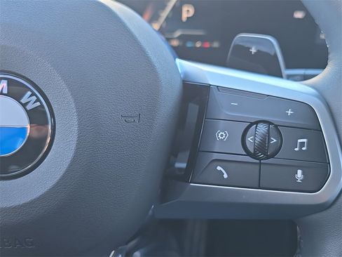 Used 2025 BMW X1 xDrive28i image 21