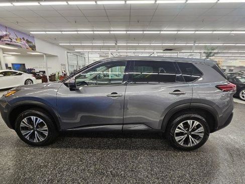 Used 2021 Nissan Rogue SV AWD/4WD image 7