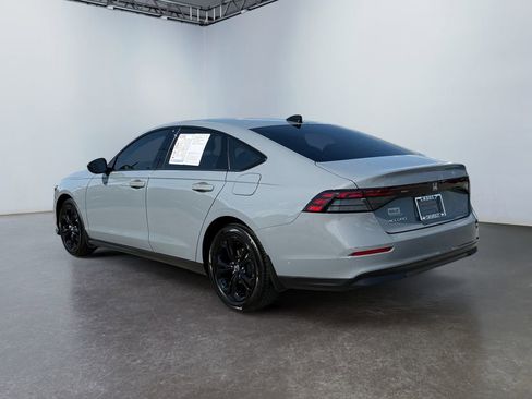 Used 2025 Honda Accord SE image 5