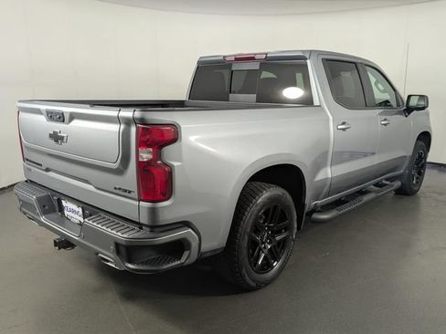 Used 2024 Chevrolet Silverado 1500 RST w/ Convenience Package II AWD/4WD image 8
