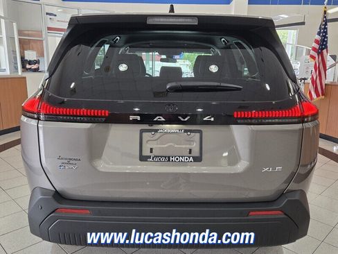 Used 2026 Toyota RAV4 XLE Premium FWD image 5