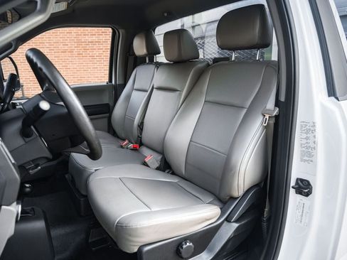 Used 2018 Ford F450 XL w/ Power Equipment Group AWD/4WD image 19