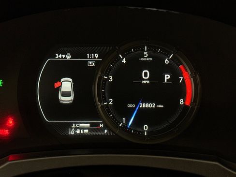 Used 2022 Lexus IS 350 F Sport w/ Memory Package image 10