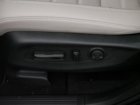 Certified 2026 Honda CR-V EX-L image 20