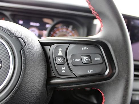 Used 2024 Jeep Wrangler Unlimited Rubicon w/ XTREMEE 35" Tire Package image 14