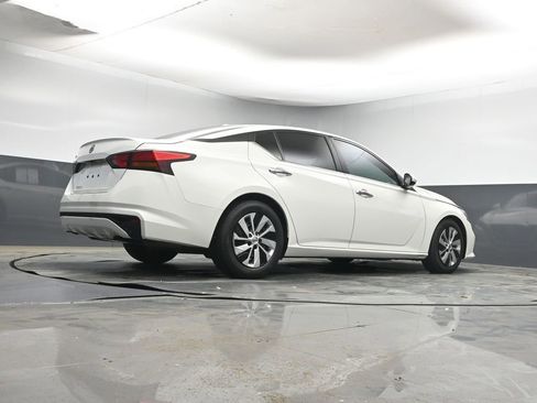 Used 2020 Nissan Altima 2.5 S image 30