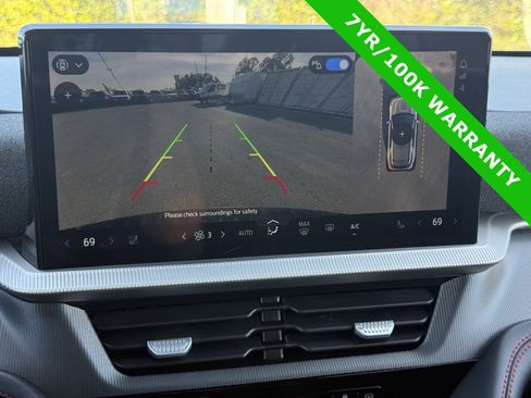 Certified 2025 Ford Explorer ST image 31