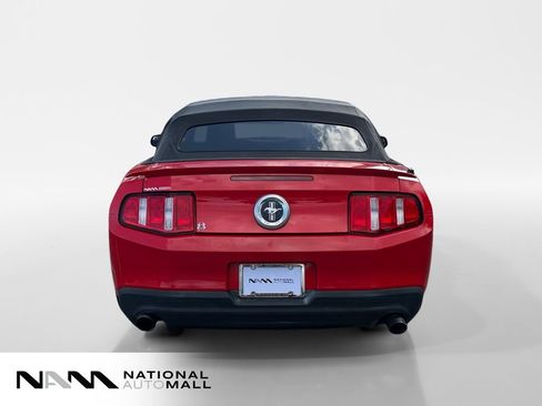 Used 2012 Ford Mustang Convertible RWD image 4