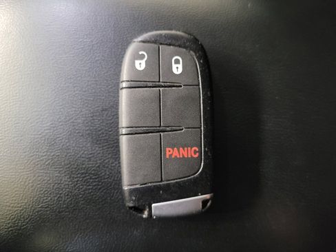 Used 2019 Dodge Journey SE w/ Connectivity Group AWD/4WD image 32