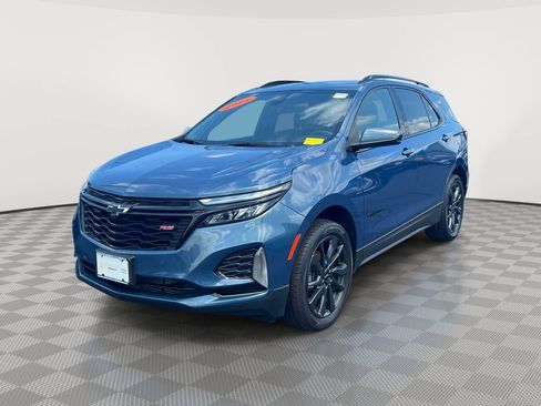 Used 2024 Chevrolet Equinox RS AWD/4WD image 3