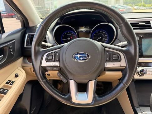 Used 2015 Subaru Outback 2.5i Limited AWD/4WD image 12
