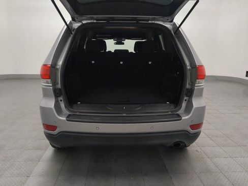 Used 2018 Jeep Grand Cherokee Laredo RWD image 29