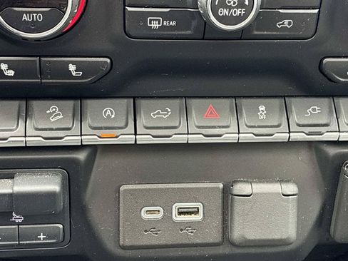 Used 2020 Chevrolet Silverado 1500 RST w/ All-Star Edition AWD/4WD image 34