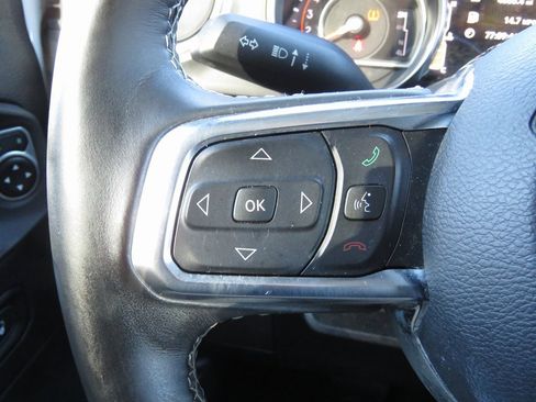 Used 2020 Jeep Wrangler Unlimited Sahara w/ Dual Top Group image 21