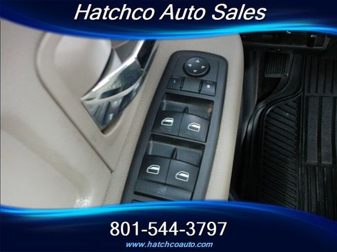 Used 2011 RAM 2500 SLT AWD/4WD image 17