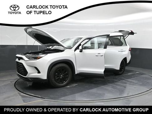 Used 2025 Toyota Grand Highlander FWD image 64