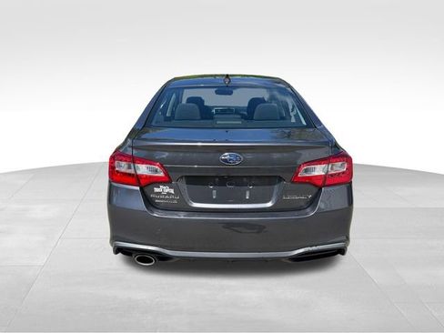 Used 2019 Subaru Legacy 2.5i Premium AWD/4WD image 4