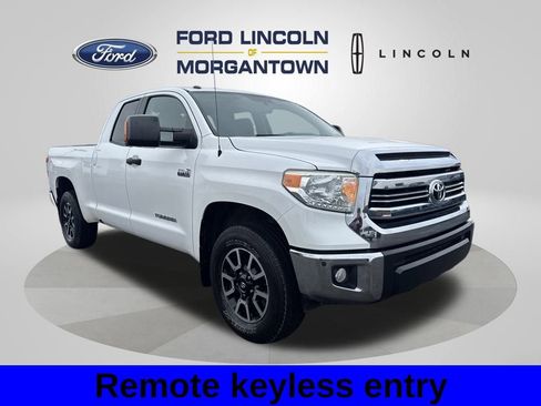 Used 2016 Toyota Tundra SR5 w/ TRD Off Road Package image 4