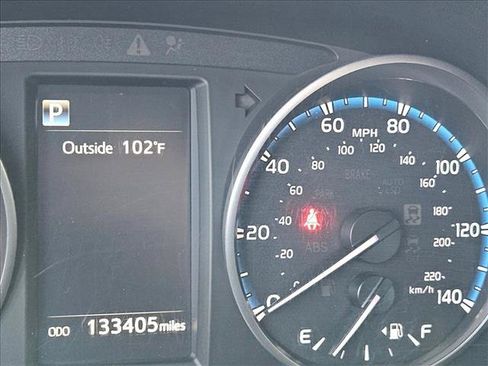 Used 2018 Toyota RAV4 LE w/ All Weather Liner Package FWD image 20