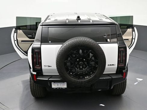 Used 2026 GMC Hummer EV SUV AWD/4WD image 37
