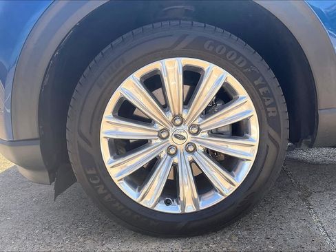 Used 2021 Ford Explorer Limited AWD/4WD image 8